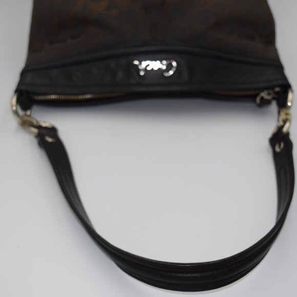Coach Ashley Signature C Shoulder Bag - Picture 11 of 12